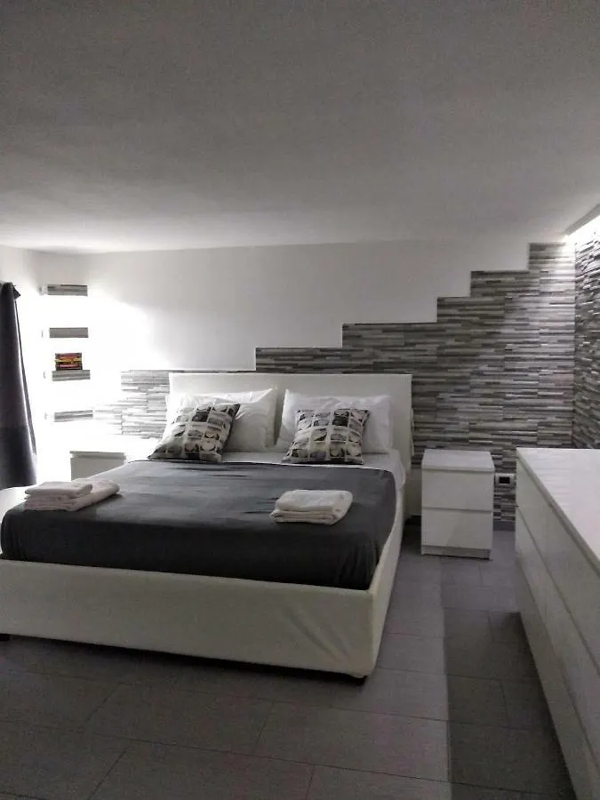 Appartamento Casa di Carlo e Vale Aeroporto di Catania Fontana Rossa Italia